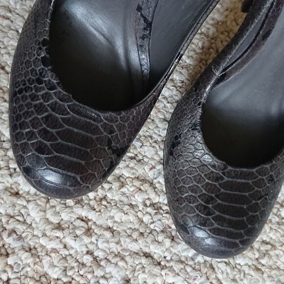 TORY BURCH Jude Pumps Snake print with silver Logo size 8M - Picture 8 of 15